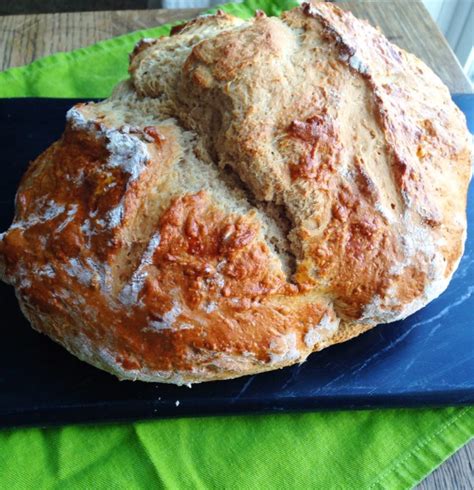 Quick And Easy Artisan Bread Bucket Bread The Gingham Apron