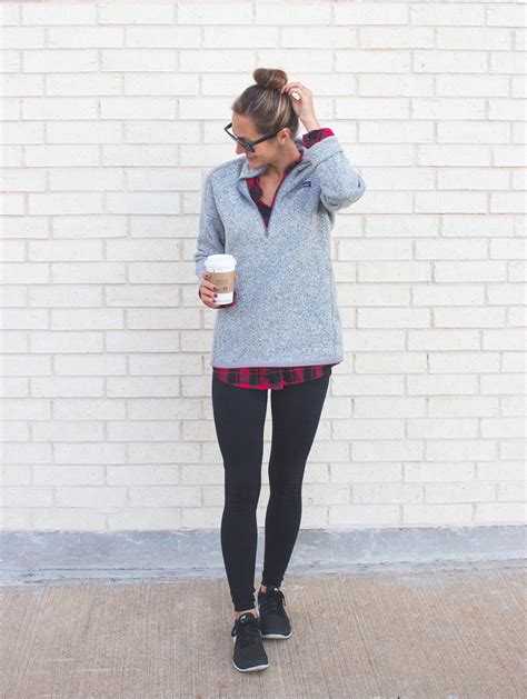 Cozy Activewear For Fall Livvyland Austin Fashion And Style Blogger