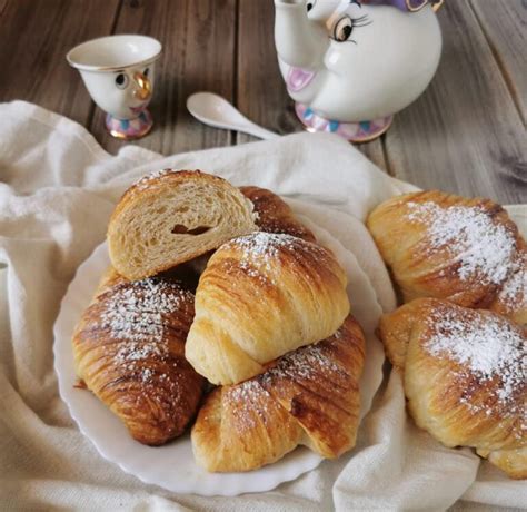 CORNETTI COME AL BAR Ricetta Per La Colazione Con E Senza Bimby