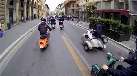 Arezzo Raduno Vespa Maggio Youtube