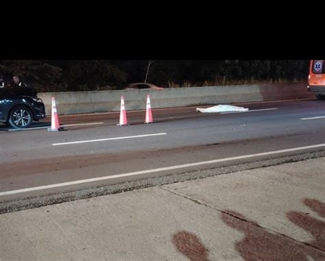 Muere Arrollado En La Autopista Critica