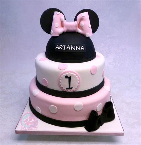 Cómo Hacer una Torta de Tres Pisos Inspirada en Minnie Mouse Club de