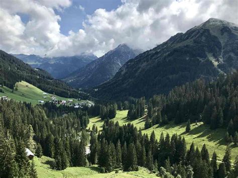 Kleinwalsertal Wandern Mit Kindern Ums Derrenk Pfle Baad