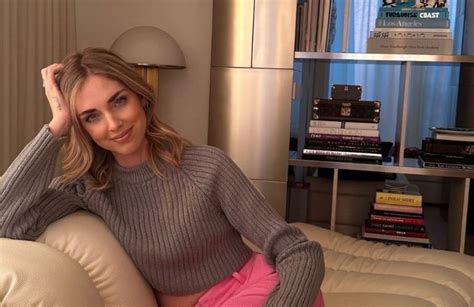 Chiara Ferragni sempre più nei guai adesso corre ai ripari e svende tutto