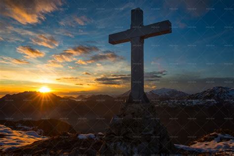 Christian Cross At Sunset - Stock Photos | Motion Array