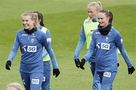 Graham Hansen Om Barcelona Ryktene Rundt Hegerberg Ja Takk