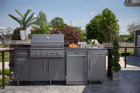 Aluminum Outdoor Kitchen Cabinets Things In The Kitchen