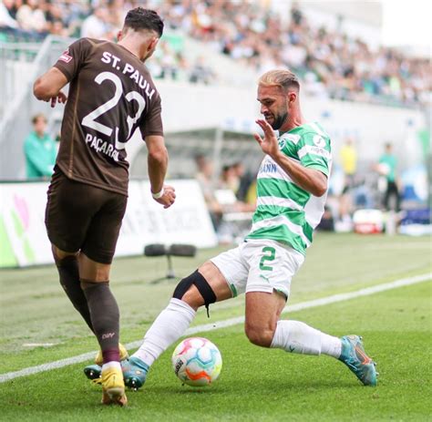 Paqaradas Elfmeter Fluch St Pauli 22 In Fürth Welt