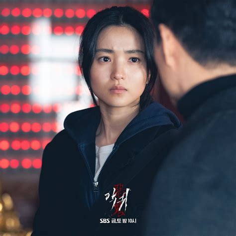 Link Nonton Drakor Revenant Episode 10 Hantu Yang Merasuki Kim Tae Ri