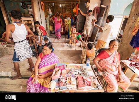 Kalighat Temples Hi Res Stock Photography And Images Alamy