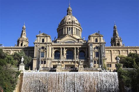 The Palau Nacional | Palau, National art museum, Trip