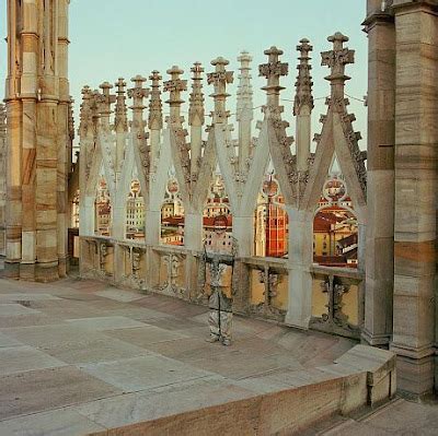 Viralmente: Liu Bolin - "Hiding in the City."