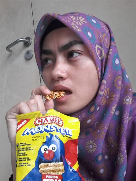 Mamee Monster Hot And Spicy Noodle Snack 2025 Reviews