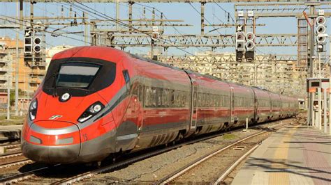 Treni In Ritardo E Soppressi Si Ha Diritto Al Rimborso