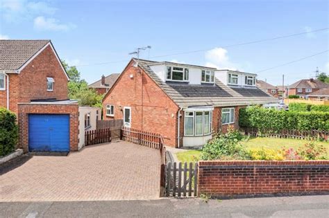 3 Bedroom Semi Detached House For Sale In Lynwood Grove Swindon Sn2 2ly