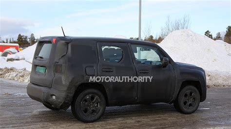 2015 Jeep Jeepster Spy Shots (With Interior)