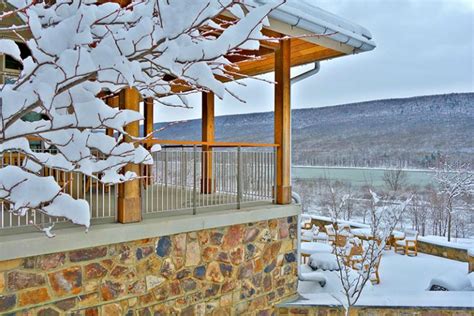 Nature Inn at Bald Eagle