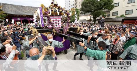 浅草・三社祭、異例のトラック神輿 金龍の舞も無観客で：朝日新聞デジタル