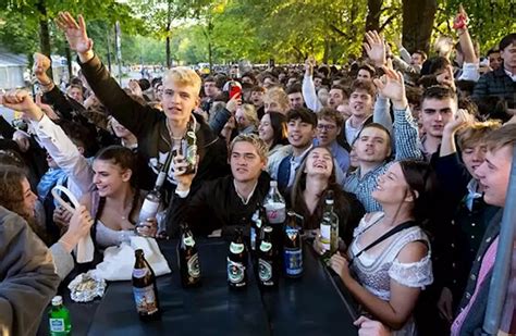 Oktoberfest Torna La Festa Della Birra A Monaco Di Baviera Foto