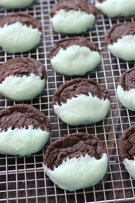 Easy Mint Brownie Cookies - I Dig Pinterest