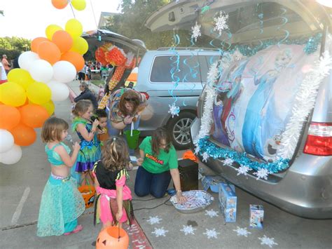 35 Easy Trunk Or Treat Ideas 2022 Trunk Or Treat Themes Decor Ph