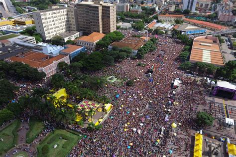 Funcionamento Do Centro Cultural Ufmg No Carnaval Centro