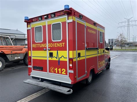 Mercedes Benz Sprinter Cdi Krankenwagen Rettungswagen Feuerwehr