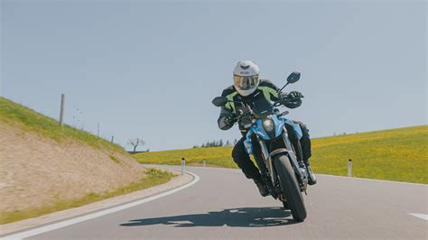 Suzuki GSX 8S Naked Bike Vergleich Test 2023