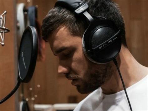 Liam Paynes Shattering Song From Unreleased Album Emerges In Wake Of