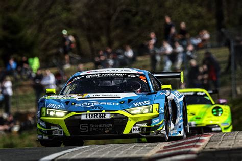 Scherer Sport Warmlaufen für 24h ADAC RAVENOL 24h Nürburgring