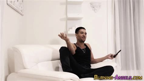 Tattooed Babe Deepthroats