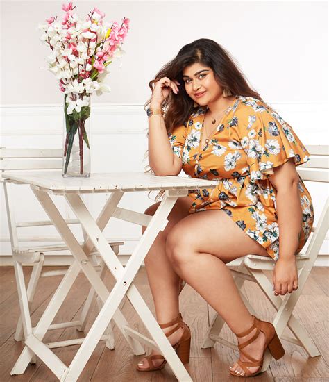 12 Hottest Indian Plus Size Models Who Flaunt Their Curves Graciously