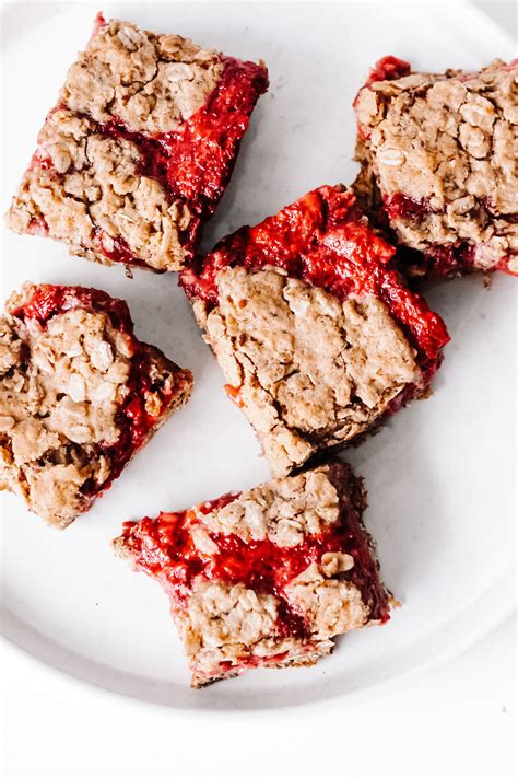 Strawberry Oatmeal Bars Рецепт