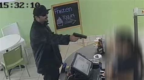 Armed Robbery Caught On Video Holding Up Garden Grove Frozen Yogurt Shop Fox 11 Los Angeles