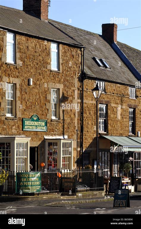 Market Place, Deddington, Oxfordshire, England, UK Stock Photo - Alamy