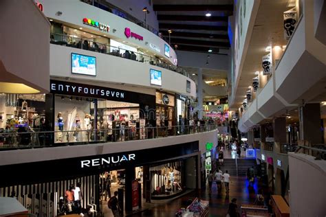 Dizengoff Center At Night Tel Aviv Editorial Photo Image Of Mall