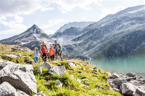 Alpenblumenweg Österreichs Wanderdörfer