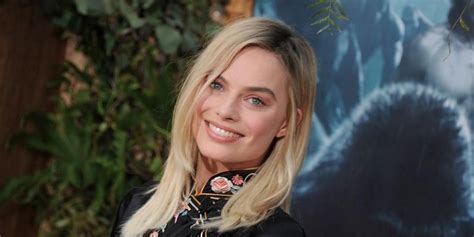 Margot Robbie Dyed Her Signature Blonde Hair A Much Darker Shade For Autumn