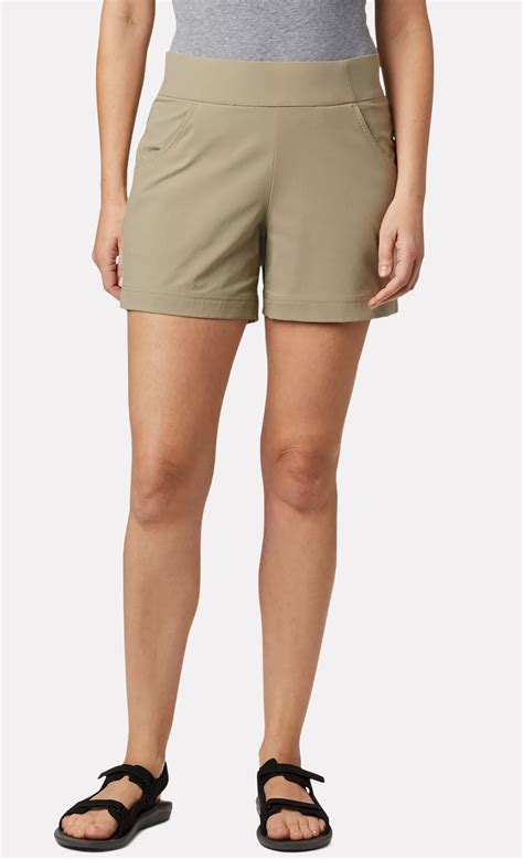 10 Best Hiking Shorts For Women To Explore The Outdoors In The Summer