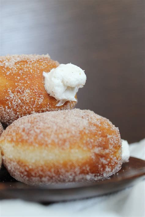 Xoxohannah Homemade Vanilla Creme Filled Donuts