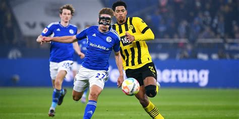 Live Show Zum Revierderby Zwischen Schalke Und Dem BVB