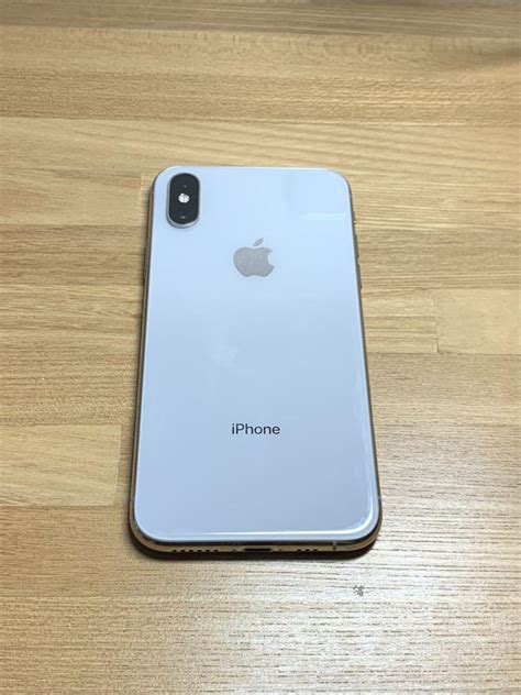 Iphone Xs Silver 256 Gb Simフリー ジャンク品 メルカリ