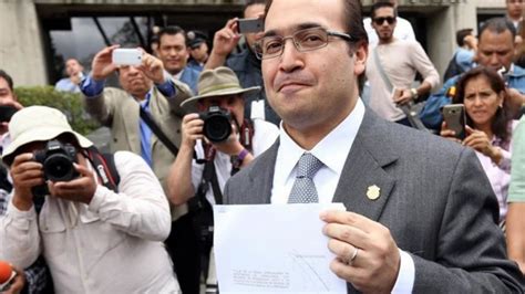 Prestanombres de Javier Duarte dará información a PGR para ayudar en el