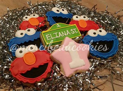 Sesame Street Cookies By Mercibeaucookies Sesame Street Cookies Cookie Favors Cookies