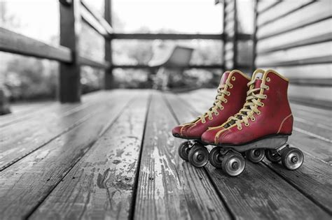 The Perfect After School Activity: Roller Skating - Rainbow Skateland