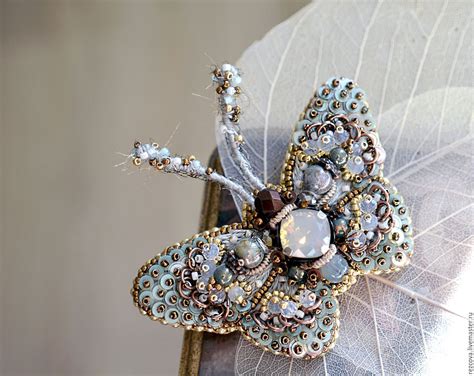 Брошь - бабочка | Christmas gift jewelry, Women jewelry gift, Jewelry gifts