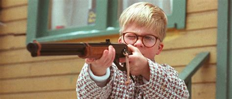 A Christmas Story Honest Trailer A Truly American Tale About Doing Anything To Get A Gun