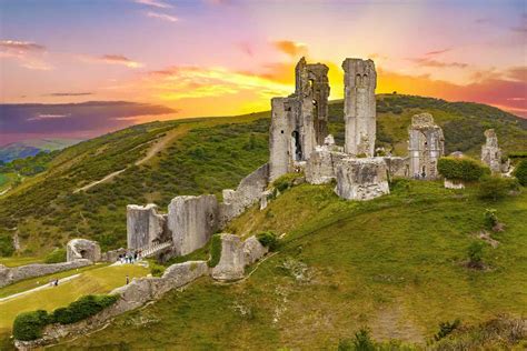 10 Enigmatic Facts About Corfe Castle