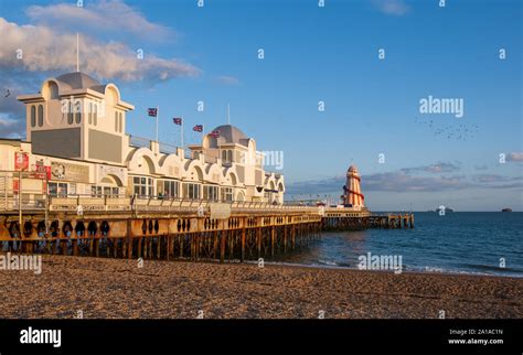 South Parade Pier, Southsea, Portsmouth Stock Photo - Alamy