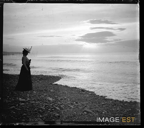 Coucher De Soleil Sur La Plage Seine Maritime Paul Michels